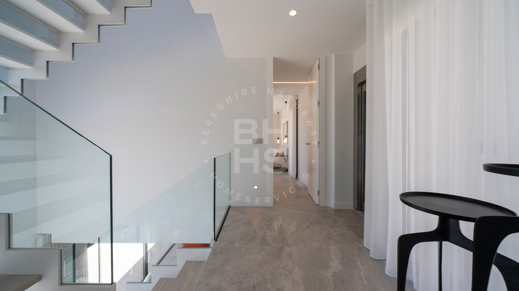 xlarge_CBNAAP1783_47529_V0_62DE