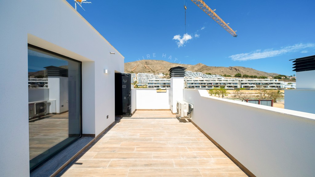 xlarge_CBNAAP1783_47541_V0_0E4B