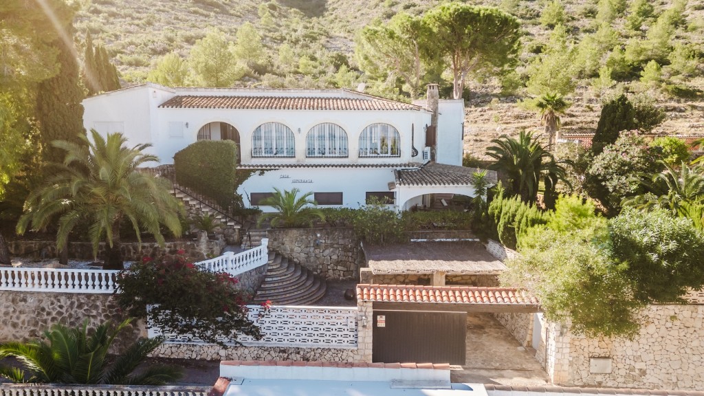 xlarge_CBNAAP1793_49740_V0_522A