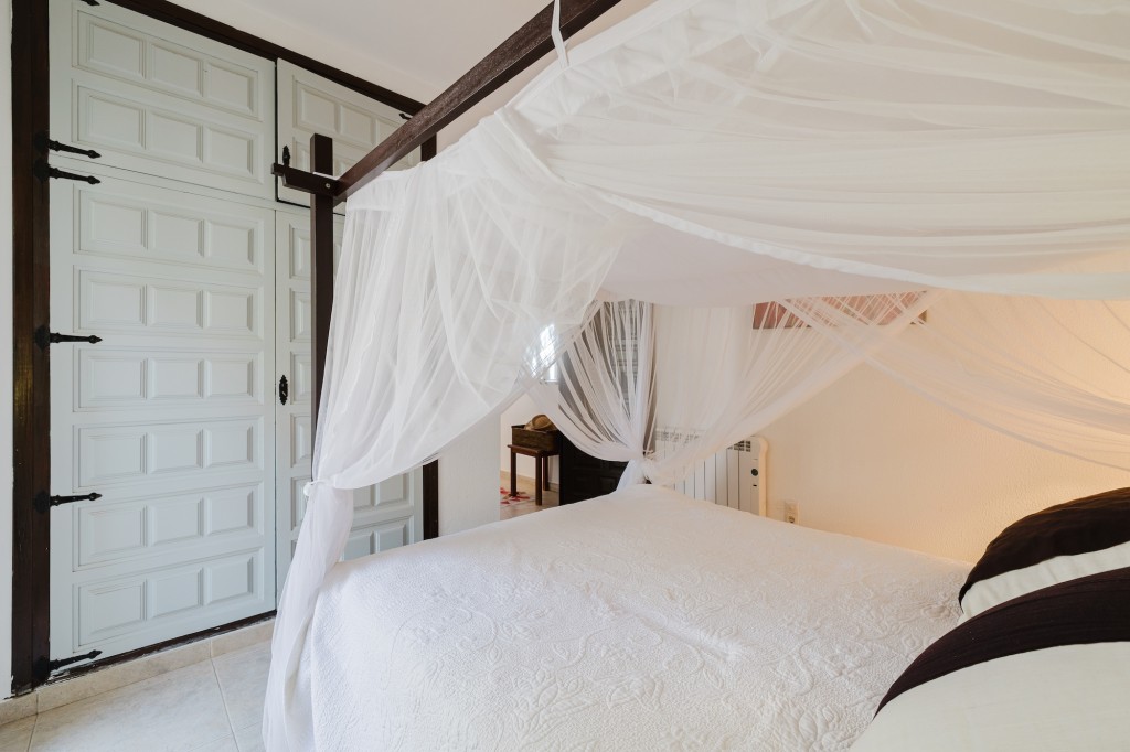 xlarge_CBNAAP1793_49749_V0_8A6E