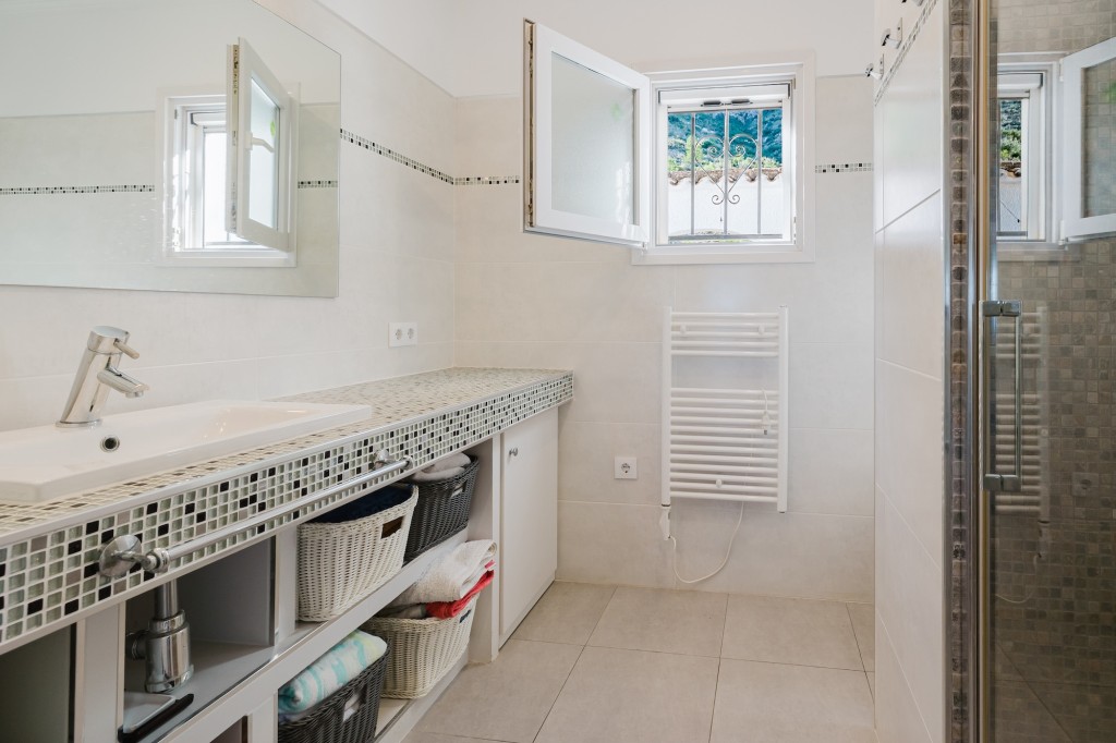 xlarge_CBNAAP1793_49751_V0_DFED