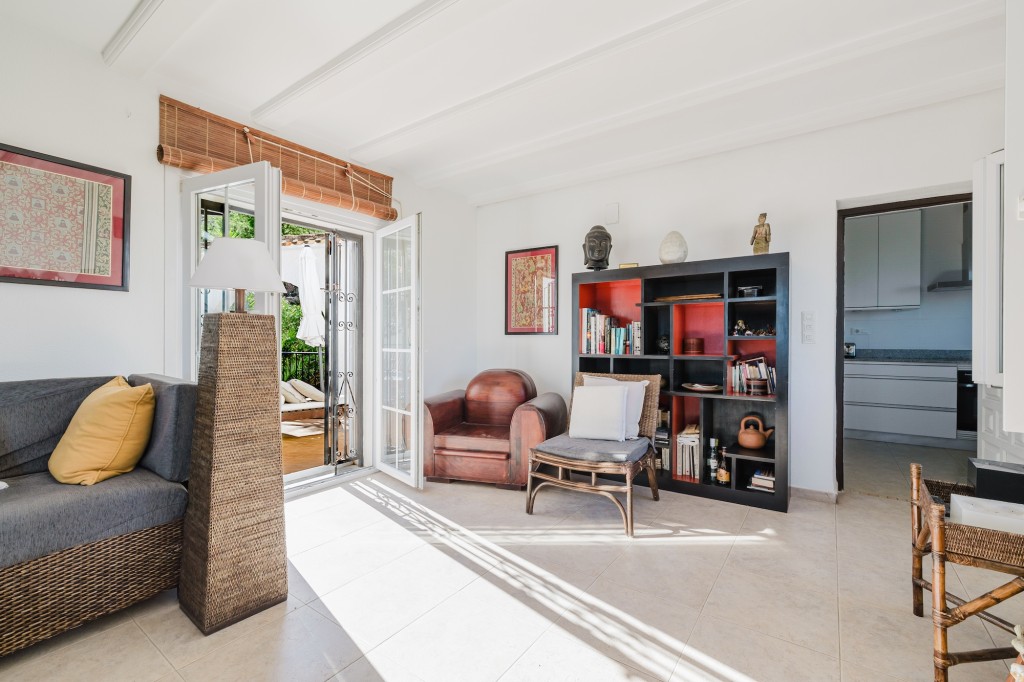 xlarge_CBNAAP1793_49754_V0_A8EB