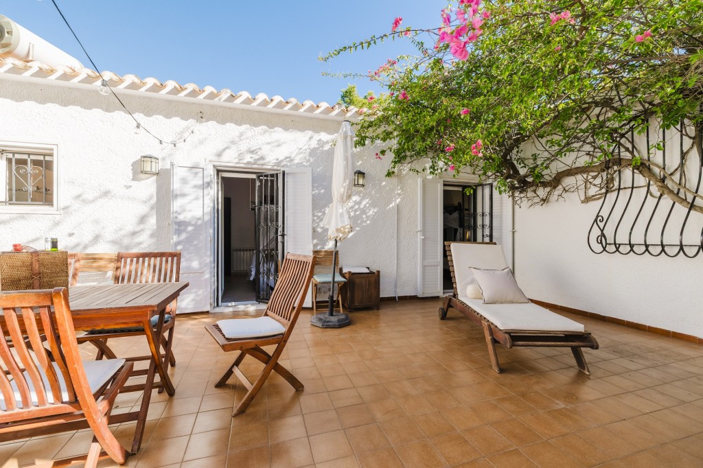 xlarge_CBNAAP1793_49762_V0_DF11