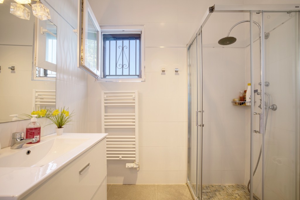 xlarge_CBNAAP1793_49766_V0_874E