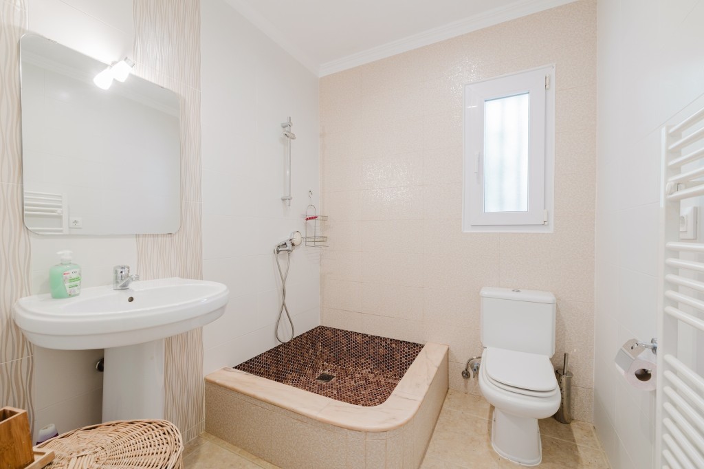 xlarge_CBNAAP1793_49769_V0_4DD5