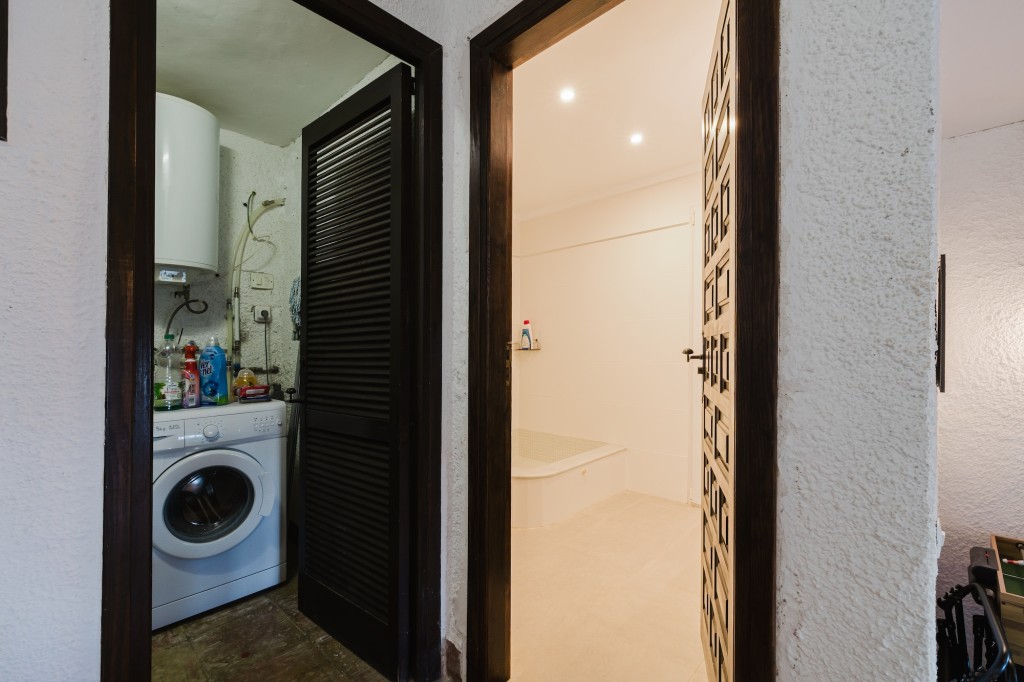 xlarge_CBNAAP1793_49785_V0_EADC