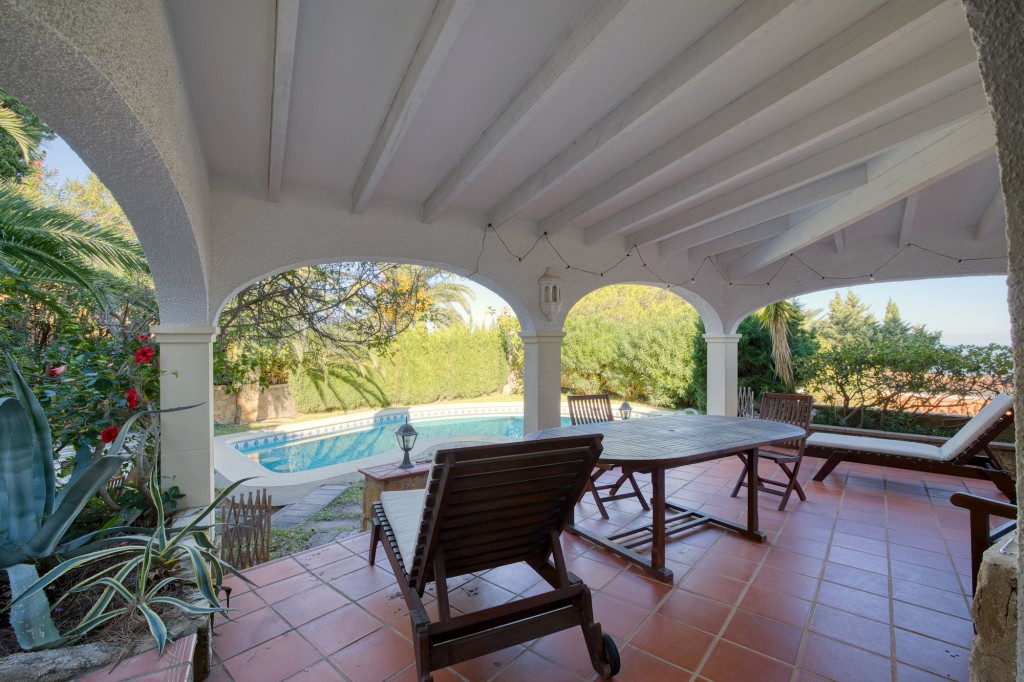 xlarge_CBNAAP1793_49792_V0_94D1