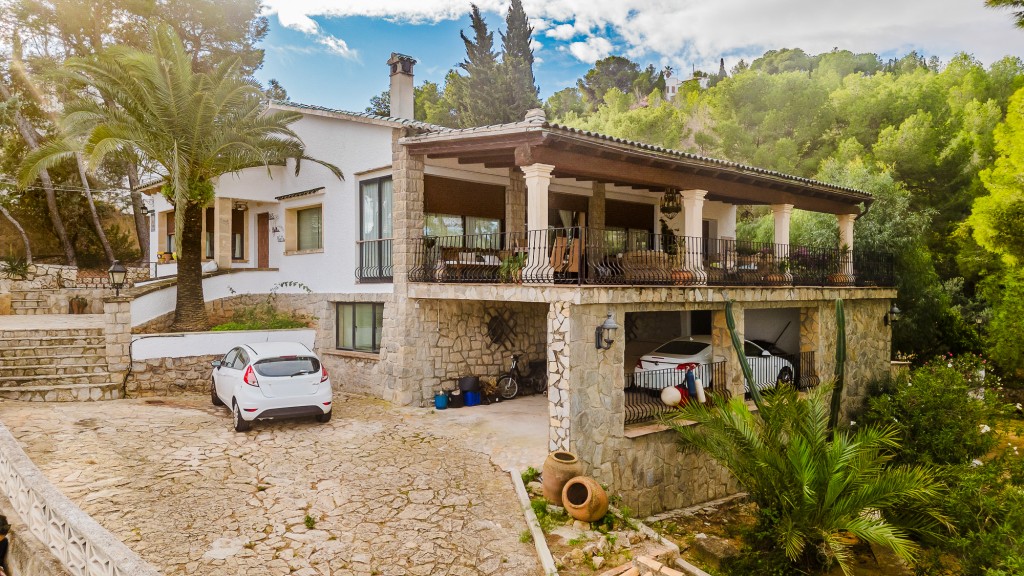 xlarge_CBNAAP1794_49181_V0_D683