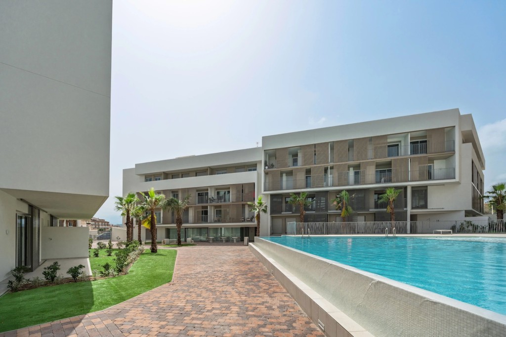 xlarge_CBNAAP1804_48288_V0_5336