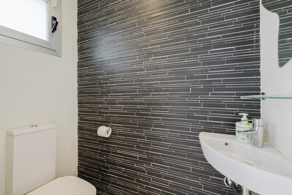 xlarge_CBNAAP1828_49444_V0_345C