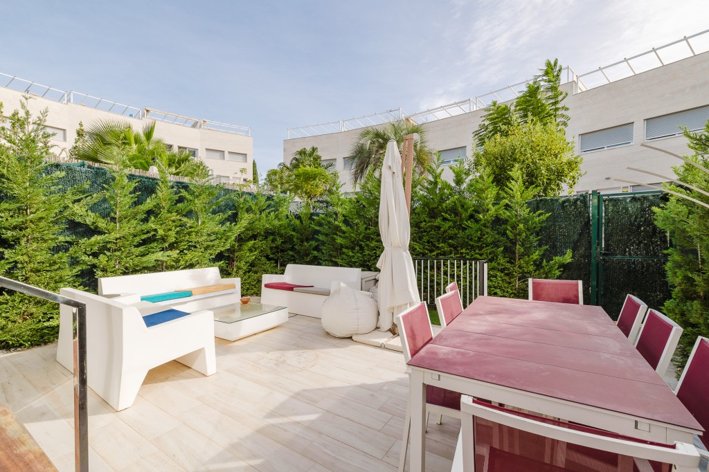 xlarge_CBNAAP1828_49479_V0_0949