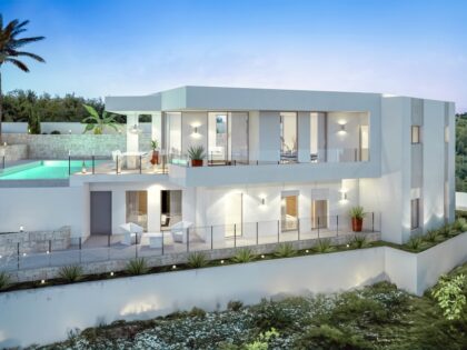 Las serenas vistas a la montaña se unen a la vida moderna en Moraira