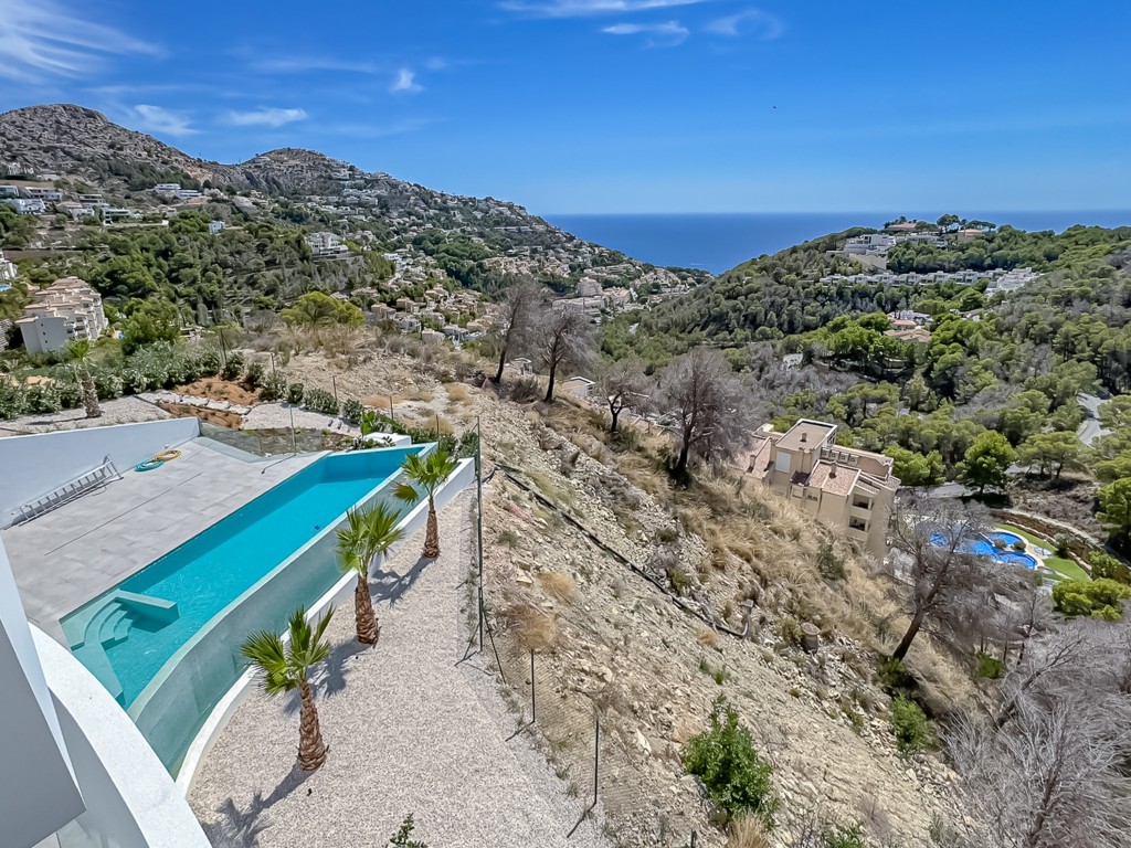 xlarge_CBNAAP31_49493_V0_702D