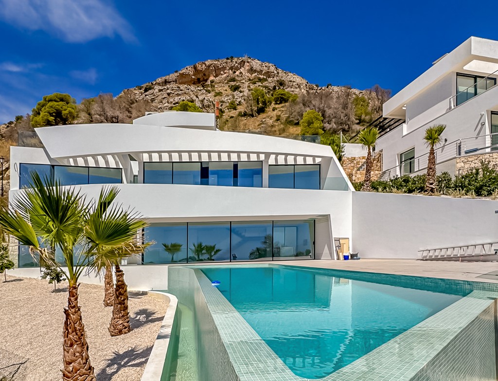 xlarge_CBNAAP31_49503_V0_D692