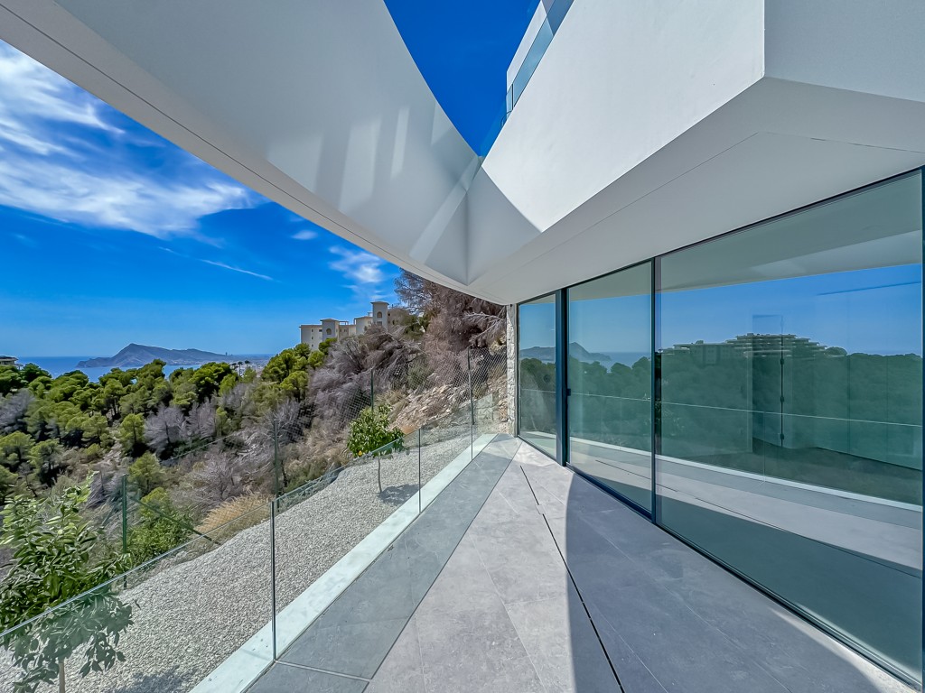 xlarge_CBNAAP31_49512_V0_1D1A