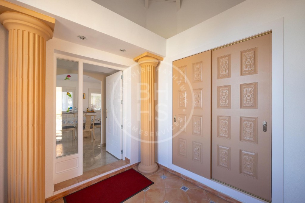 xlarge_CBNAAP330_5590_V0_9518