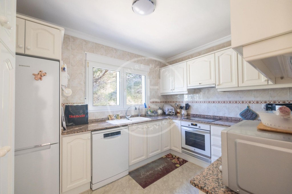 xlarge_CBNAAP330_5602_V0_7CB4