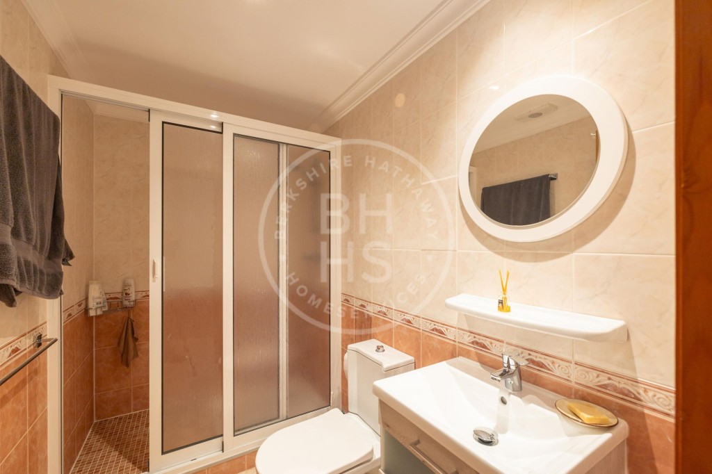 xlarge_CBNAAP330_5612_V0_854E