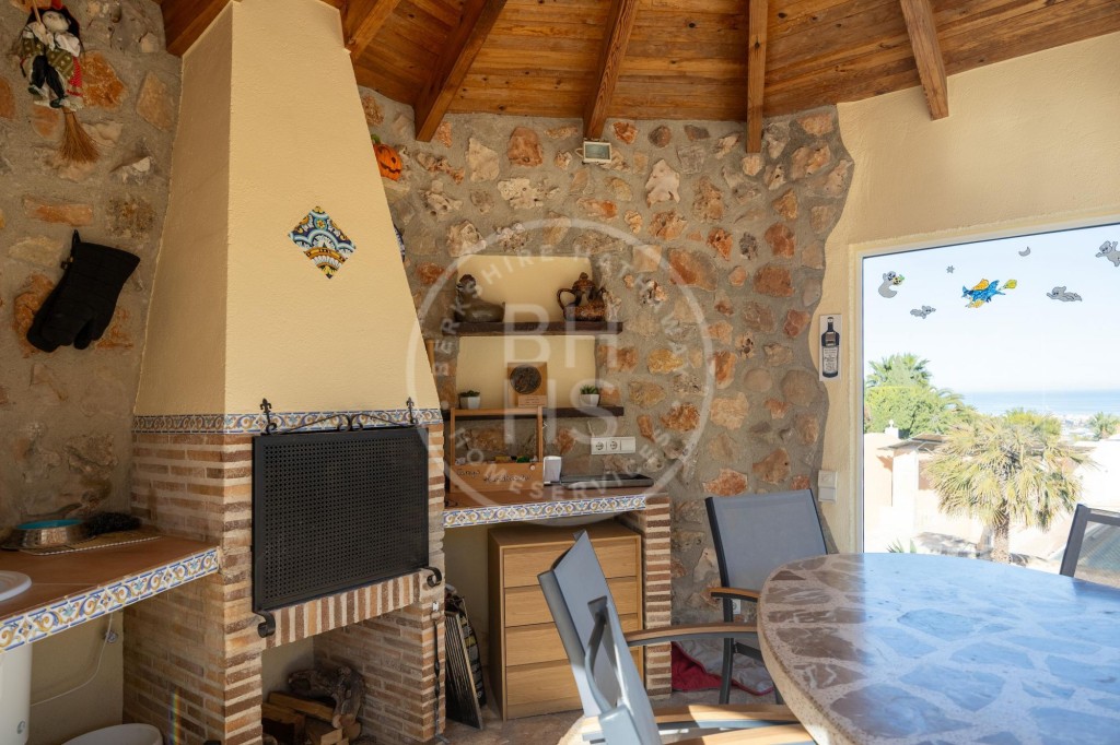 xlarge_CBNAAP330_5615_V0_6068