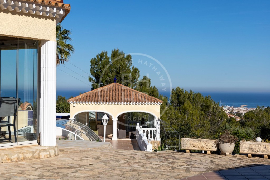 xlarge_CBNAAP330_5632_V0_E108