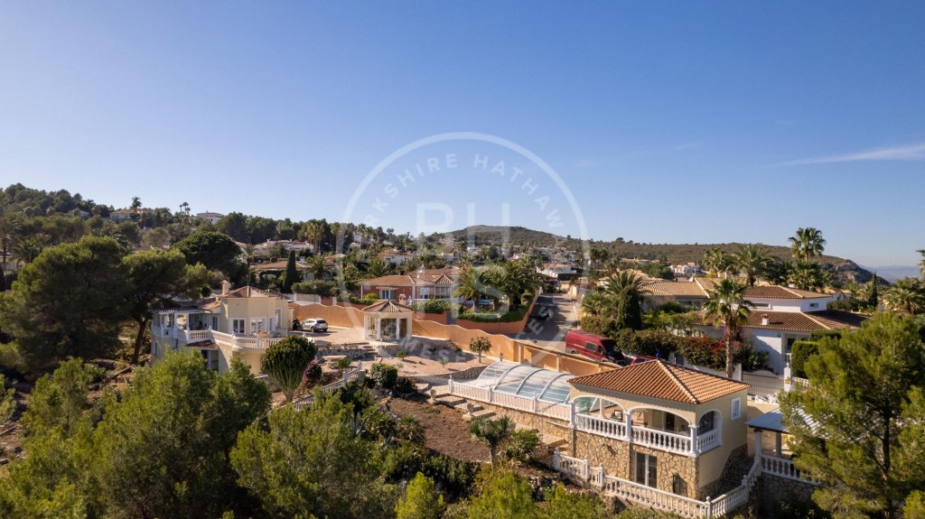 xlarge_CBNAAP330_5635_V0_BECF