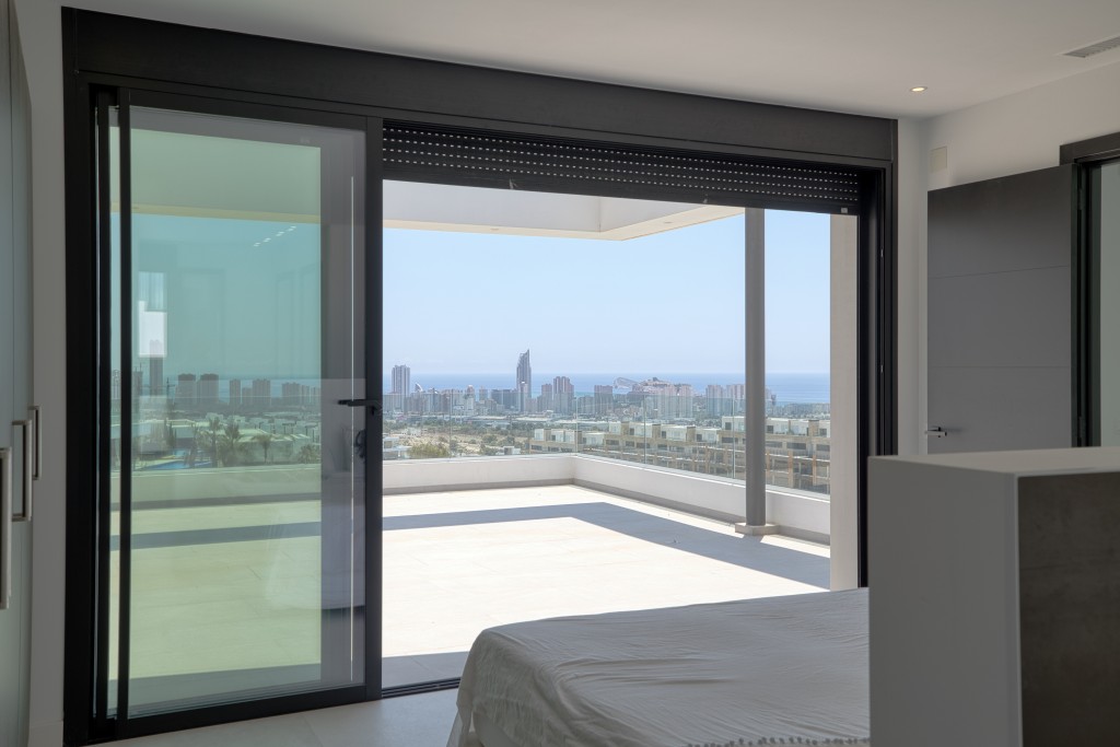 xlarge_CBNAAP1040_41039_V0_0A43