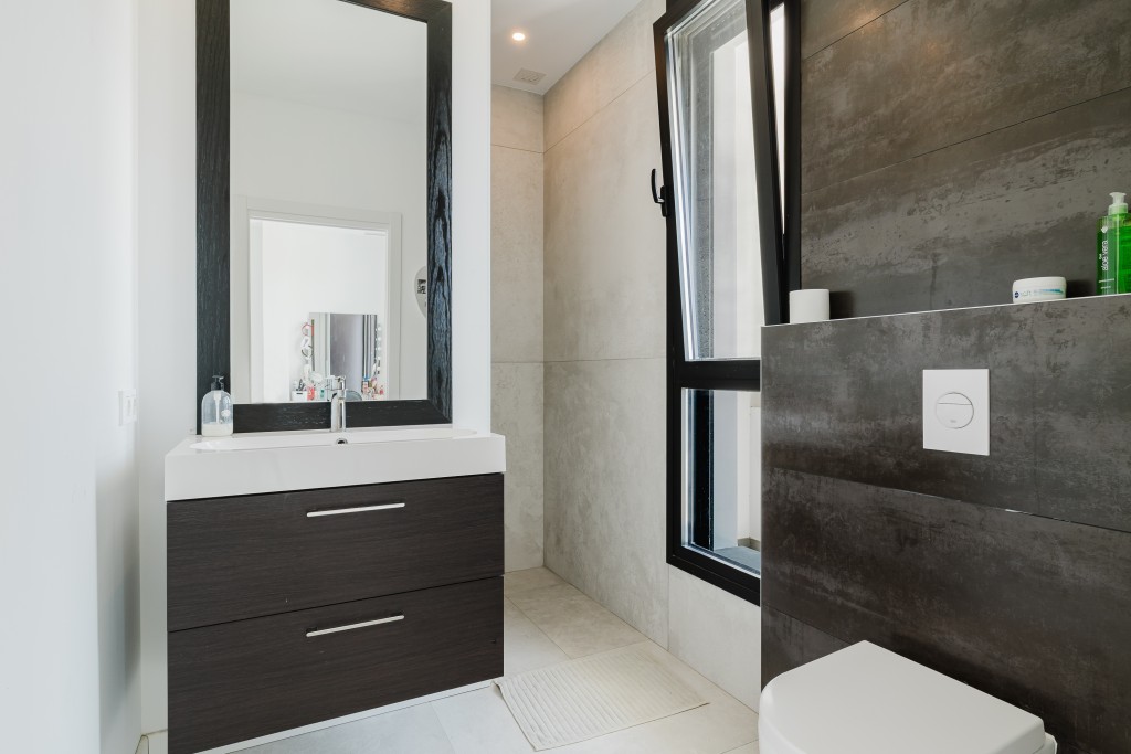 xlarge_CBNAAP1040_41045_V0_996E