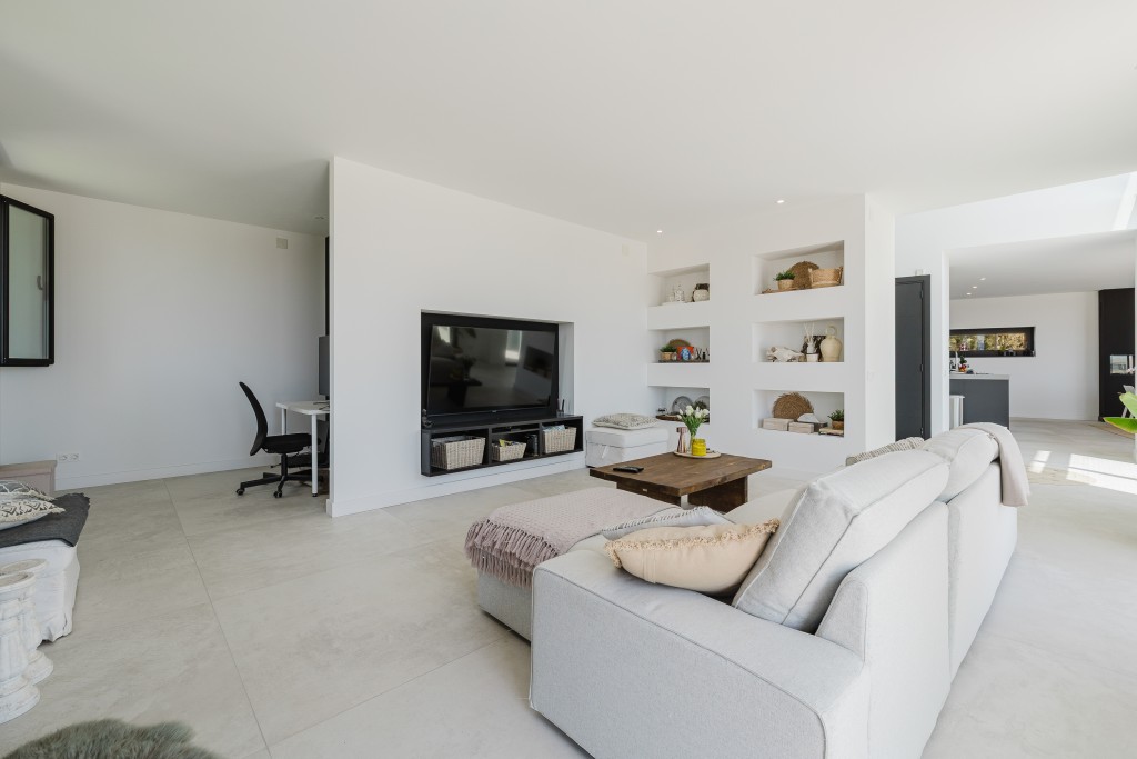 xlarge_CBNAAP1040_41053_V0_135C