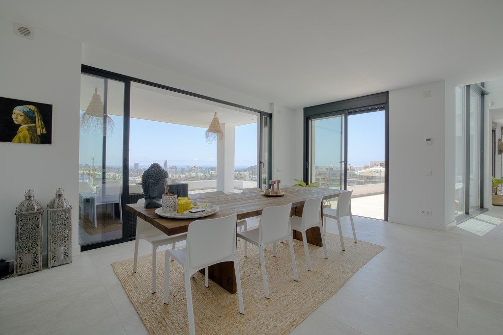 xlarge_CBNAAP1040_41062_V0_034A