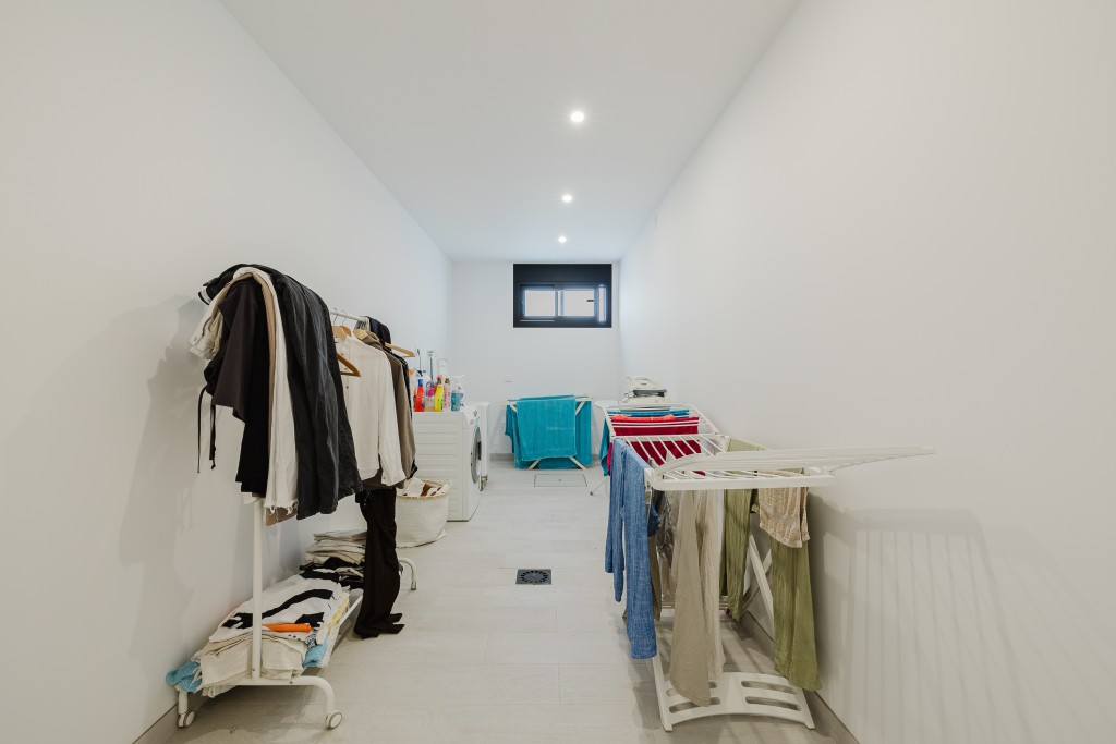 xlarge_CBNAAP1040_41068_V0_604C