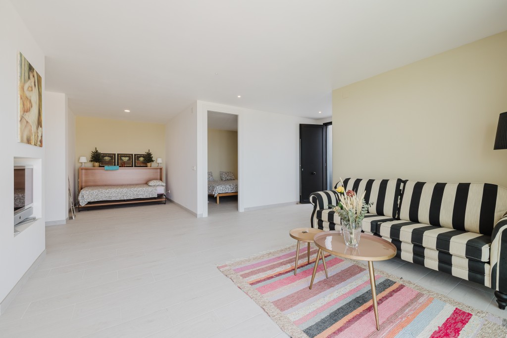 xlarge_CBNAAP1040_41073_V0_A85E