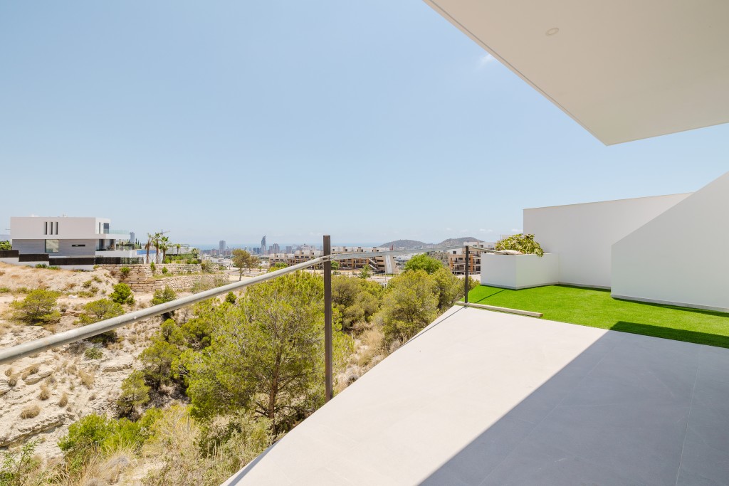 xlarge_CBNAAP1040_41074_V0_A5D3