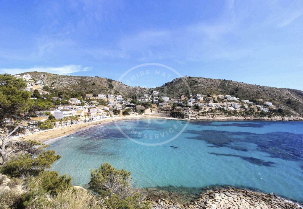 xlarge_CBNAAP131_1771_V0_637C