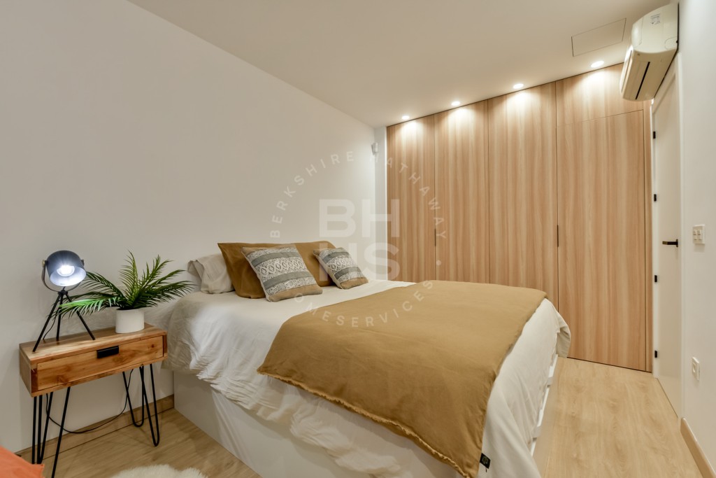 xlarge_CBNAAP1444_35397_V0_52D8