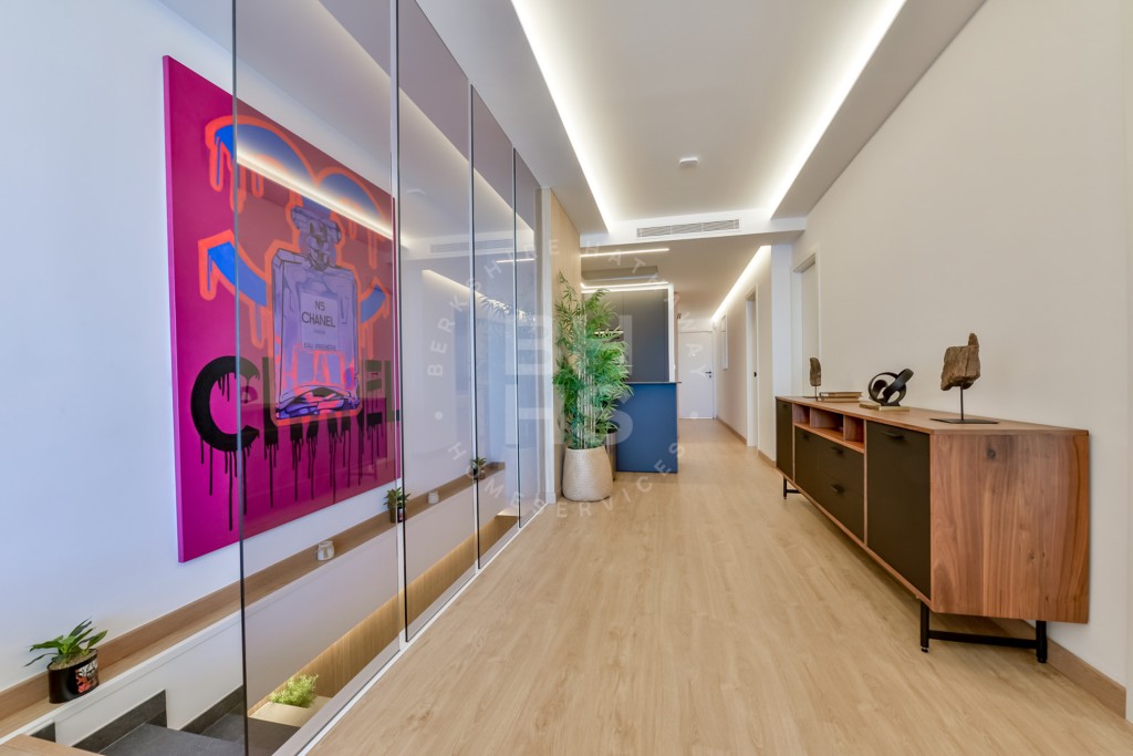 xlarge_CBNAAP1444_35406_V0_9BA2