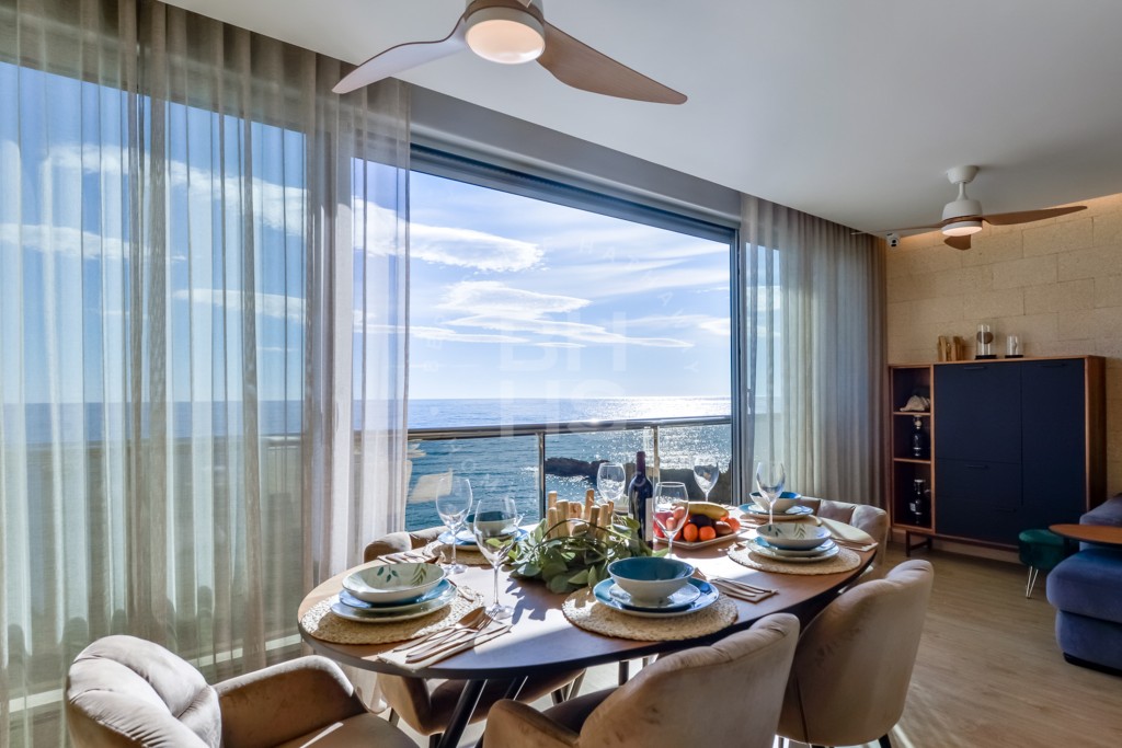 xlarge_CBNAAP1444_35415_V0_9CD6