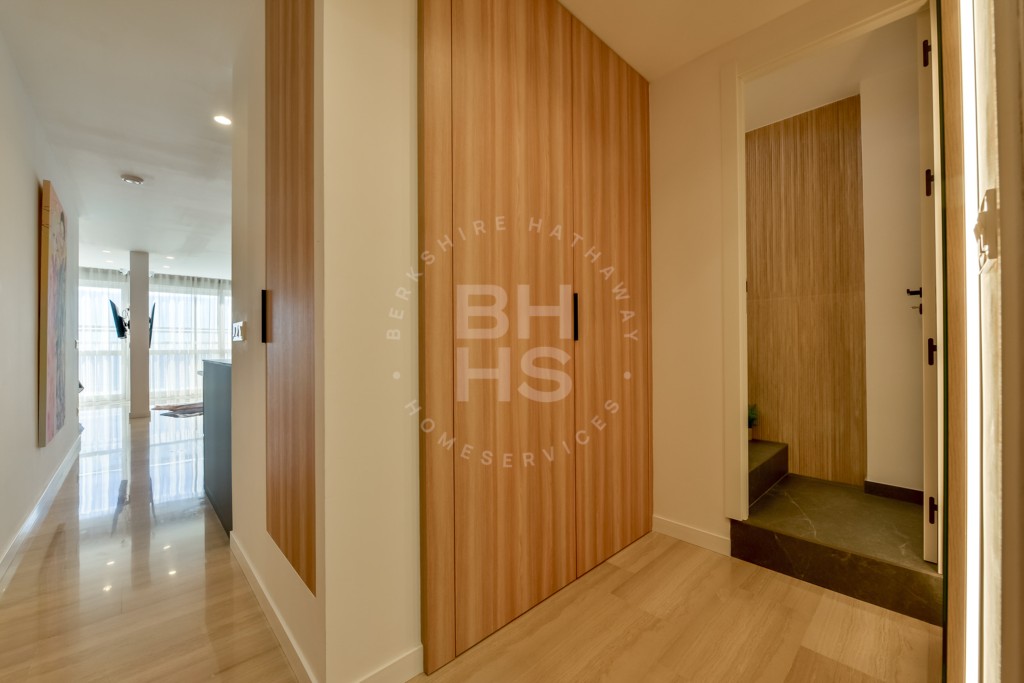 xlarge_CBNAAP1444_35427_V0_EB3D