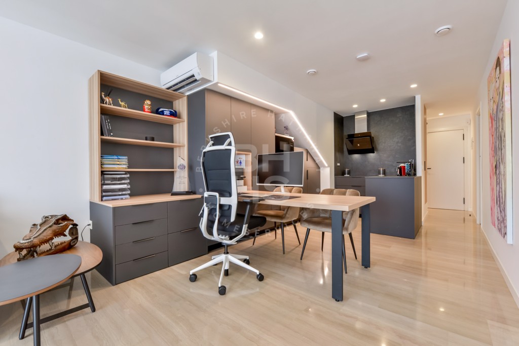 xlarge_CBNAAP1444_35439_V0_3497