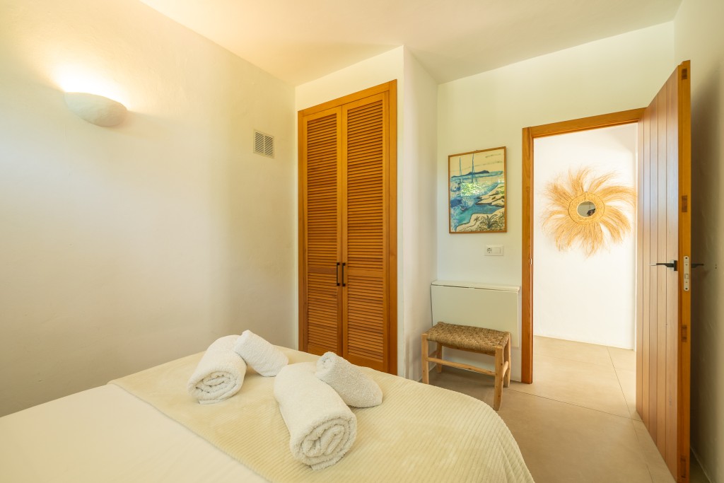 xlarge_CBNAAP1846_51363_V0_2615