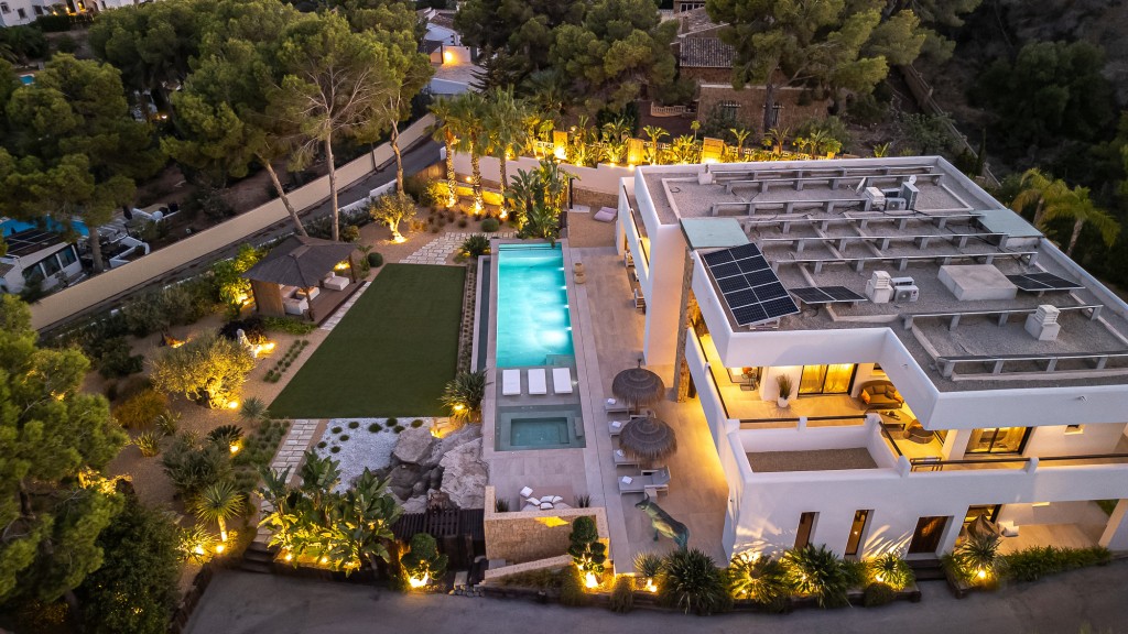 xlarge_CBNAAP1848_50076_V0_663D