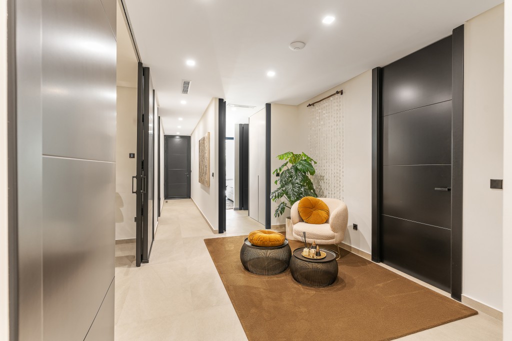 xlarge_CBNAAP1848_50082_V0_6EBC