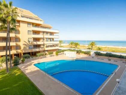 Exquisito Apartamento Frente al Mar en Denia Las Marinas