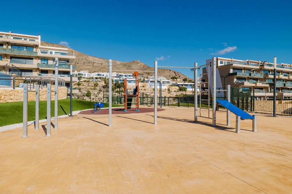 xlarge_CBNAAP1857_52640_V0_A408