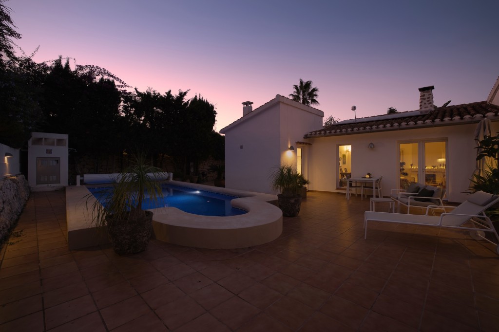 xlarge_CBNAAP1885_52925_V0_6A3C