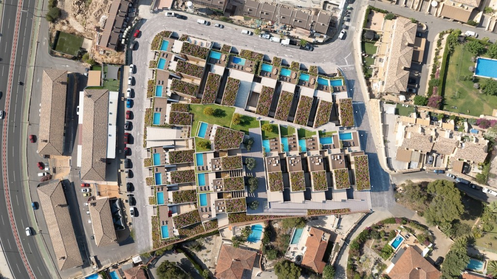 xlarge_CBNAAP1891_51235_V0_F64C