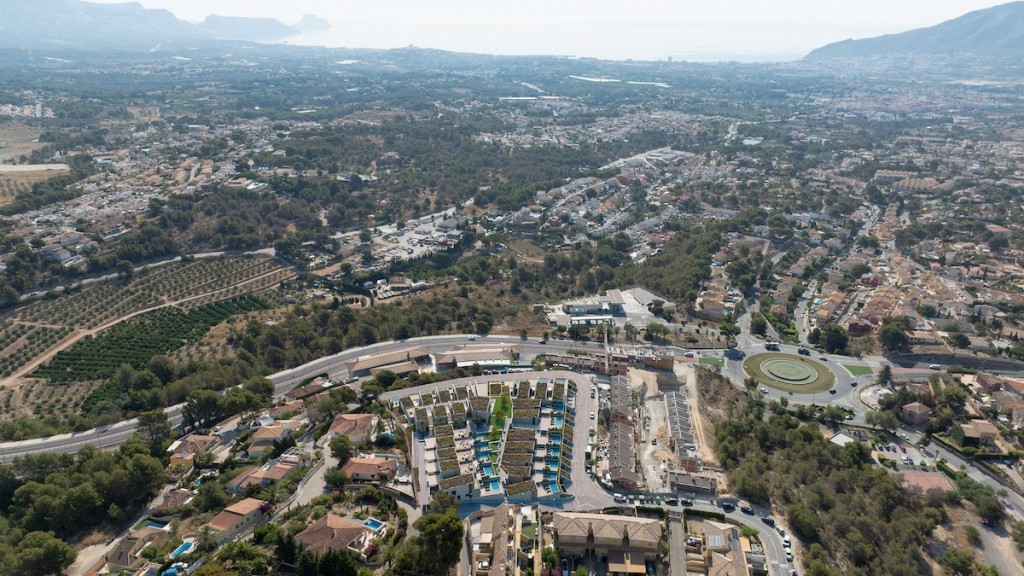 xlarge_CBNAAP1891_51237_V0_9E96