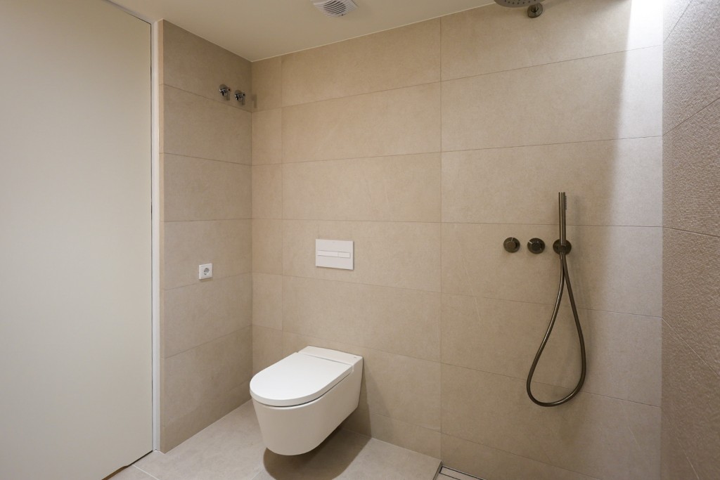 xlarge_CBNAAP1950_53319_V0_3FA4