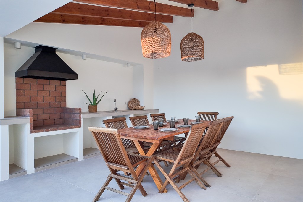 xlarge_CBNAAP1950_53332_V0_ABA4