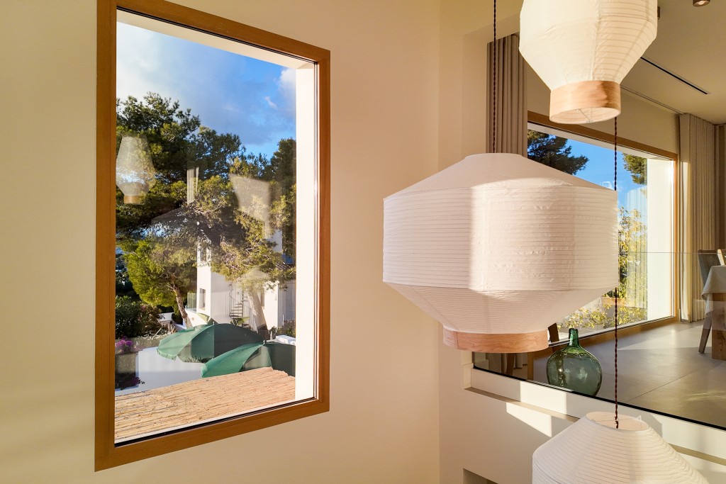 xlarge_CBNAAP1950_53334_V0_8AB1