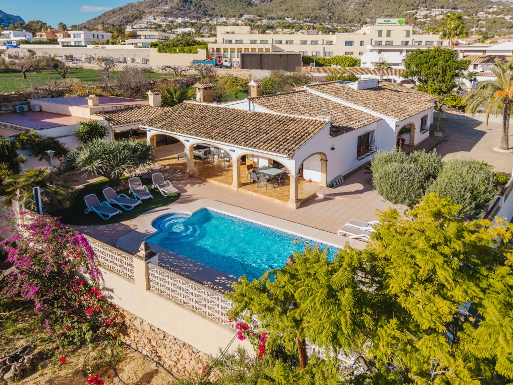 xlarge_CBNAAP1967_53674_V0_DC3B